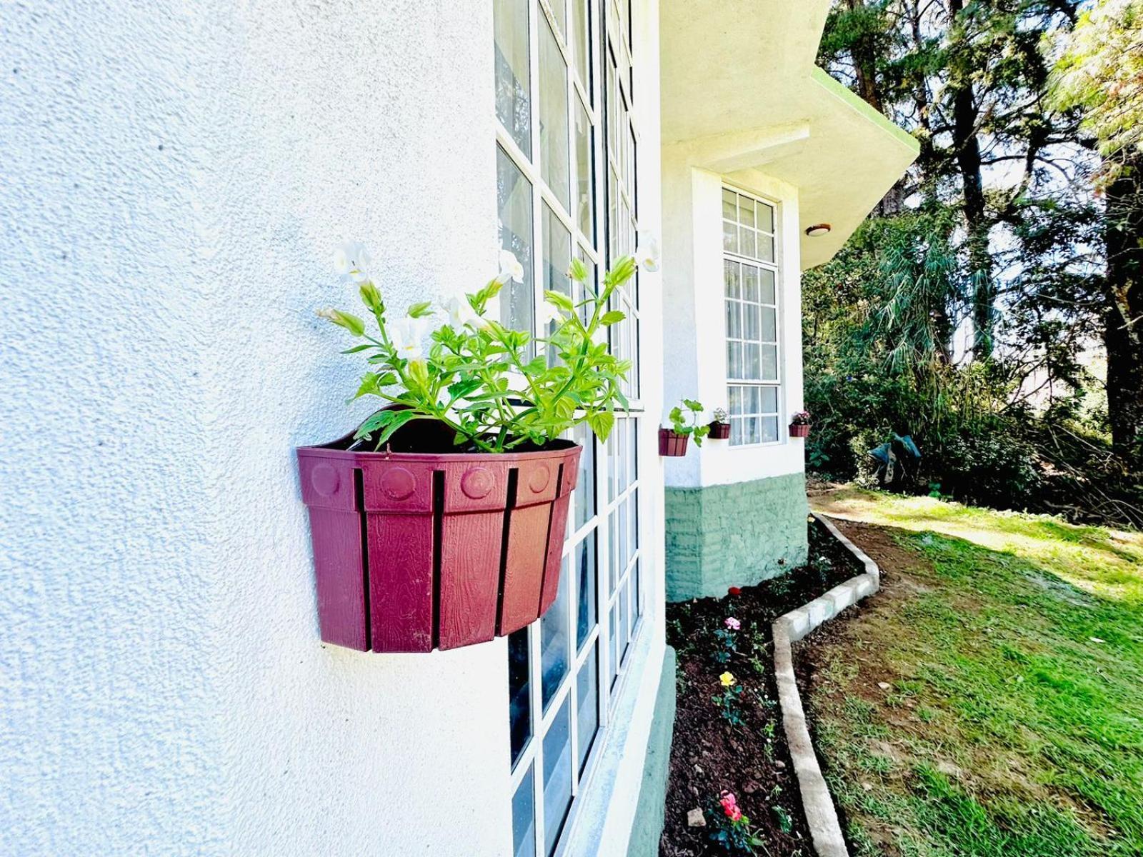 Villa Lakeside By Clover Nuwara Eliya